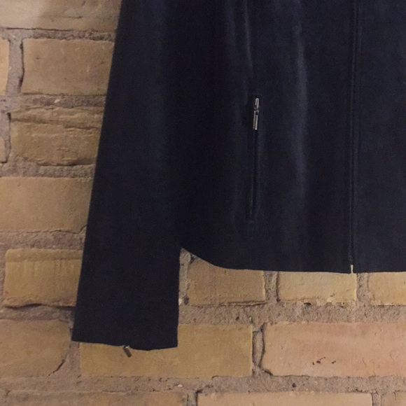 Black leather jacket - Picture 2 of 4